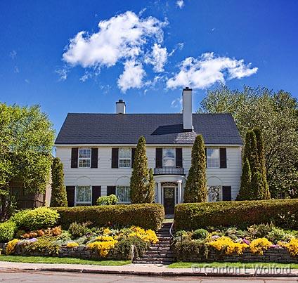 Ottawa House_16101.jpg - Photographed near Ottawa, Ontario - the Capital of Canada.